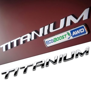 Bộ chữ nổi Titanium kim loại dán trang trí xe ô tô MS-91