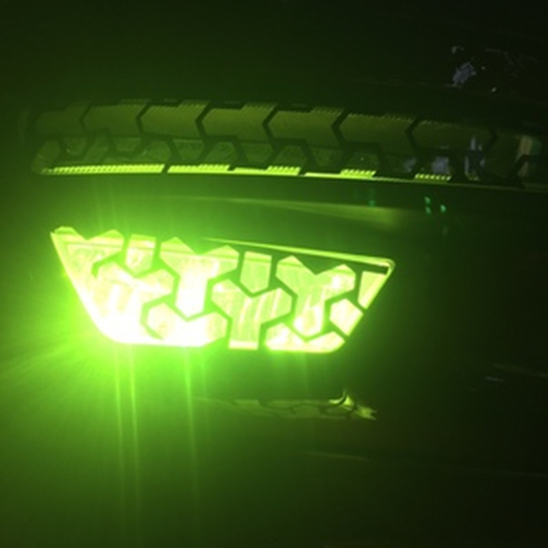 Decal dán trang trí đèn hậu ô tô dạng tổ ong ( mẫu 2 )  ms-383