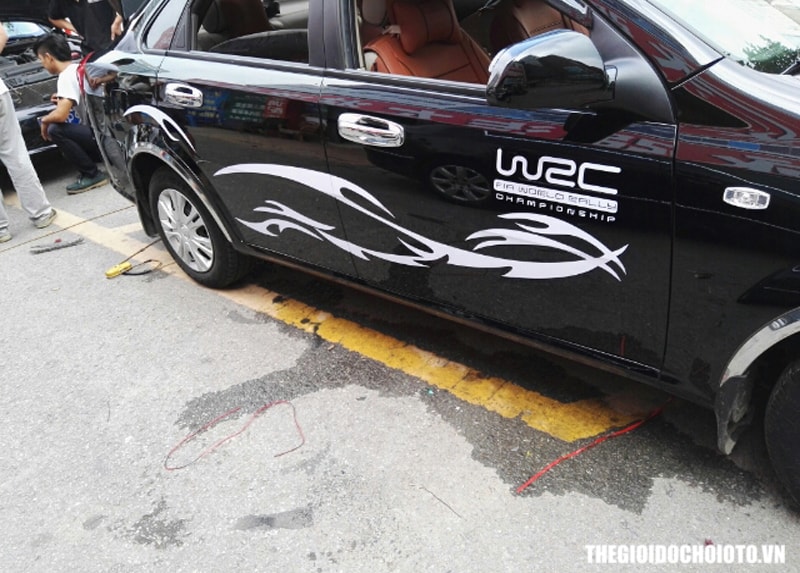 Tem decal WRC dán sườn xe ô tô