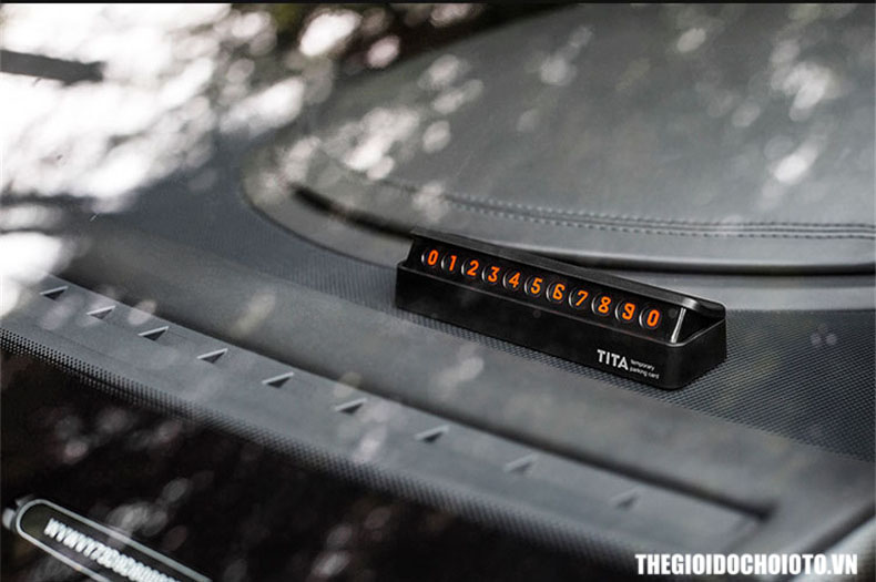 Bảng gắn số điện thoại trên taplo ô tô Tita