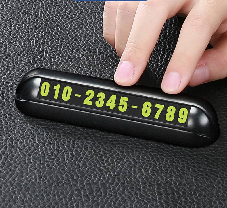 Bảng số điện thoại trên ô tô ( mẫu 39 )