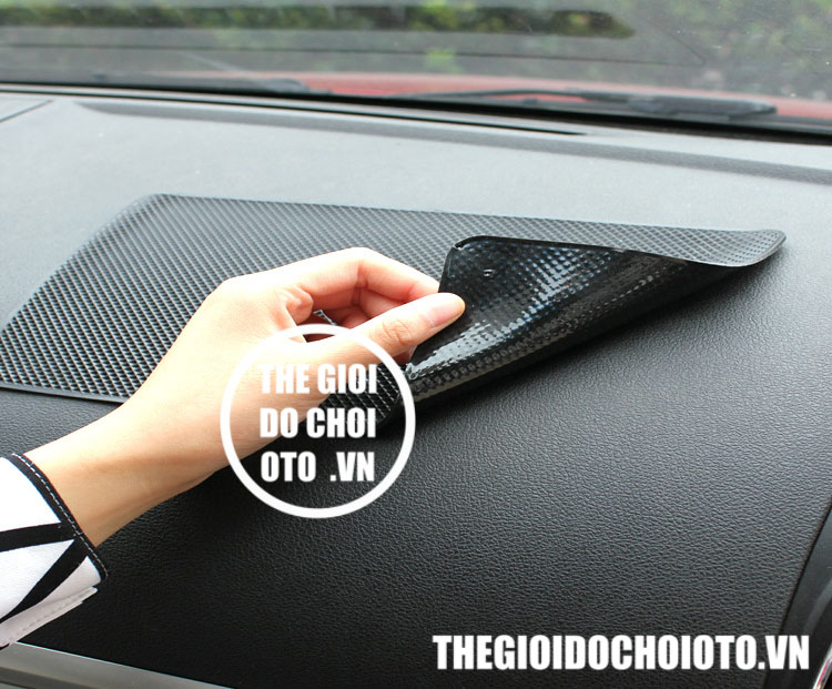 Miếng dán điện thoại, để đồ chống trượt trên ô tô ( mẫu lớn 27cm x 15 cm)