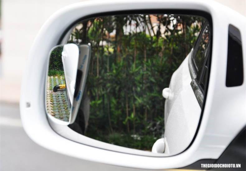 Gương cầu lồi dạng chữ nhật xoay 360 độ gắn gương ô tô (mẫu 4)