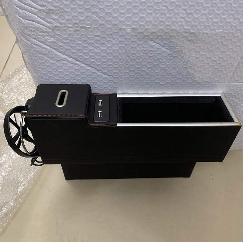 Giảm giá 5 lần từ 450k chỉ còn 90k/chiếc khay đựng đồ khe ghế có usb