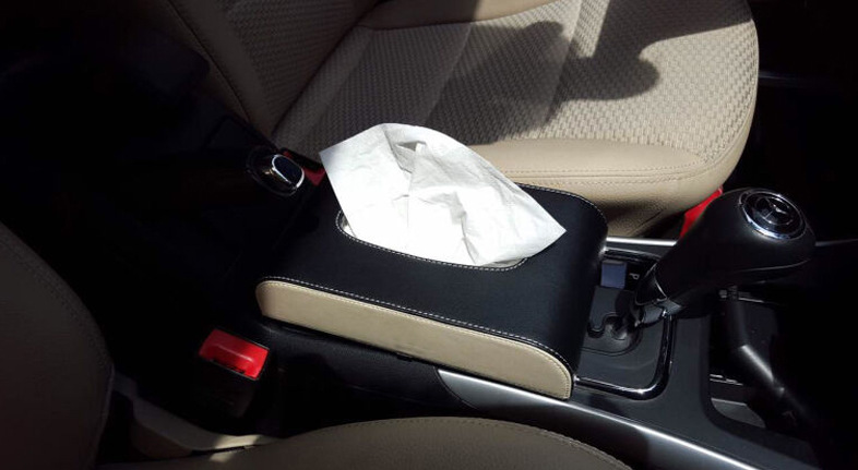 Hộp đựng giấy bọc da để xe ô tô
